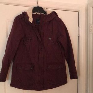 American Eagle maroon barn jacket, hooded